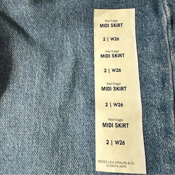 Signature by Levi Strauss Women's Blue Denim Midi Skirt - Picture 4 of 4